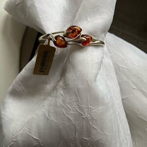 Sterling silver(.925)cuff bracelet with Tulip Amber Accent. Vintage/old/nwt.$150